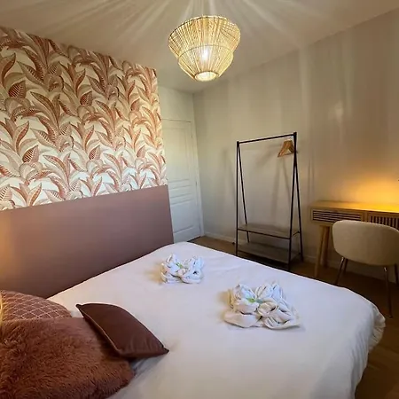 Dahlia, Appt Cosy Avec Parking Et Balcon 아파트