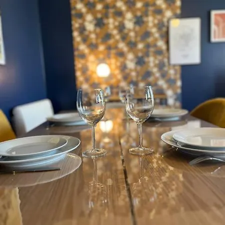 شقة Dahlia, Appt Cosy Avec Parking Et Balcon