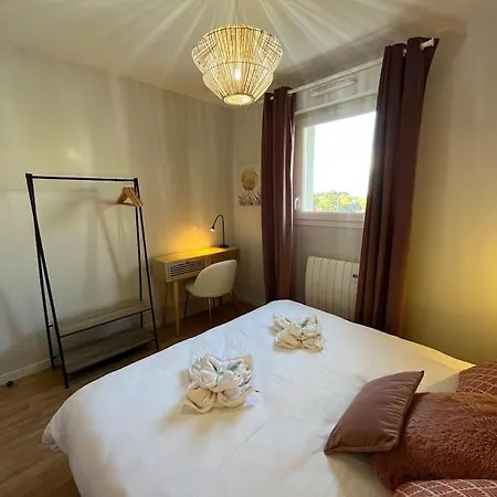 Dahlia, Appt Cosy Avec Parking Et Balcon 아파트