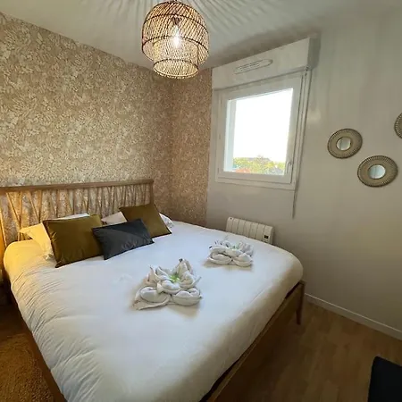 Dahlia, Appt Cosy Avec Parking Et Balcon 캉