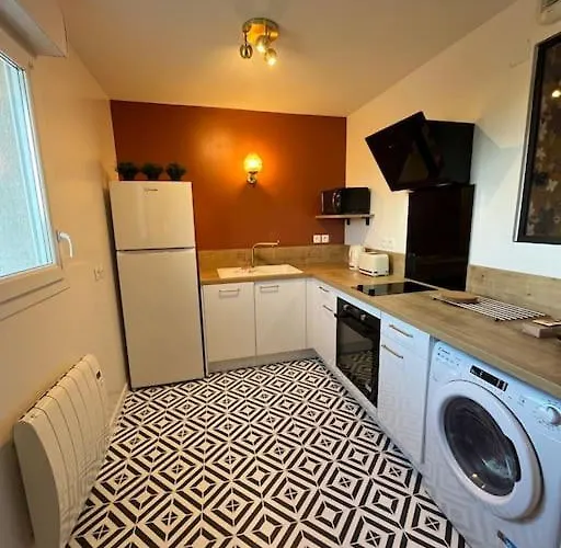 Dahlia, Appt Cosy Avec Parking Et Balcon Apartament Caen