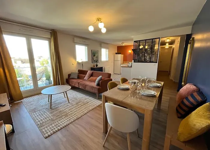 Dahlia, Appt Cosy Avec Parking Et Balcon *